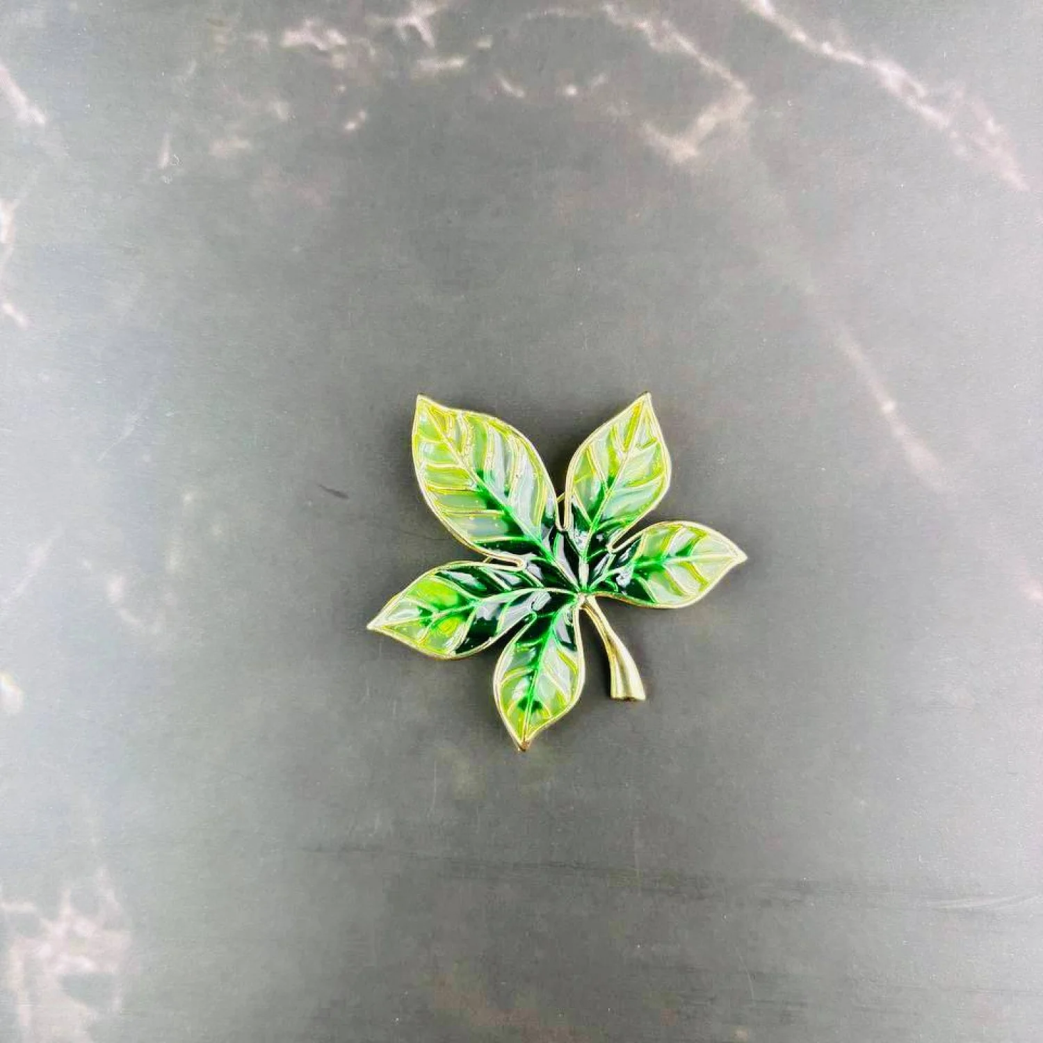 Брошь Каштан Зеленый