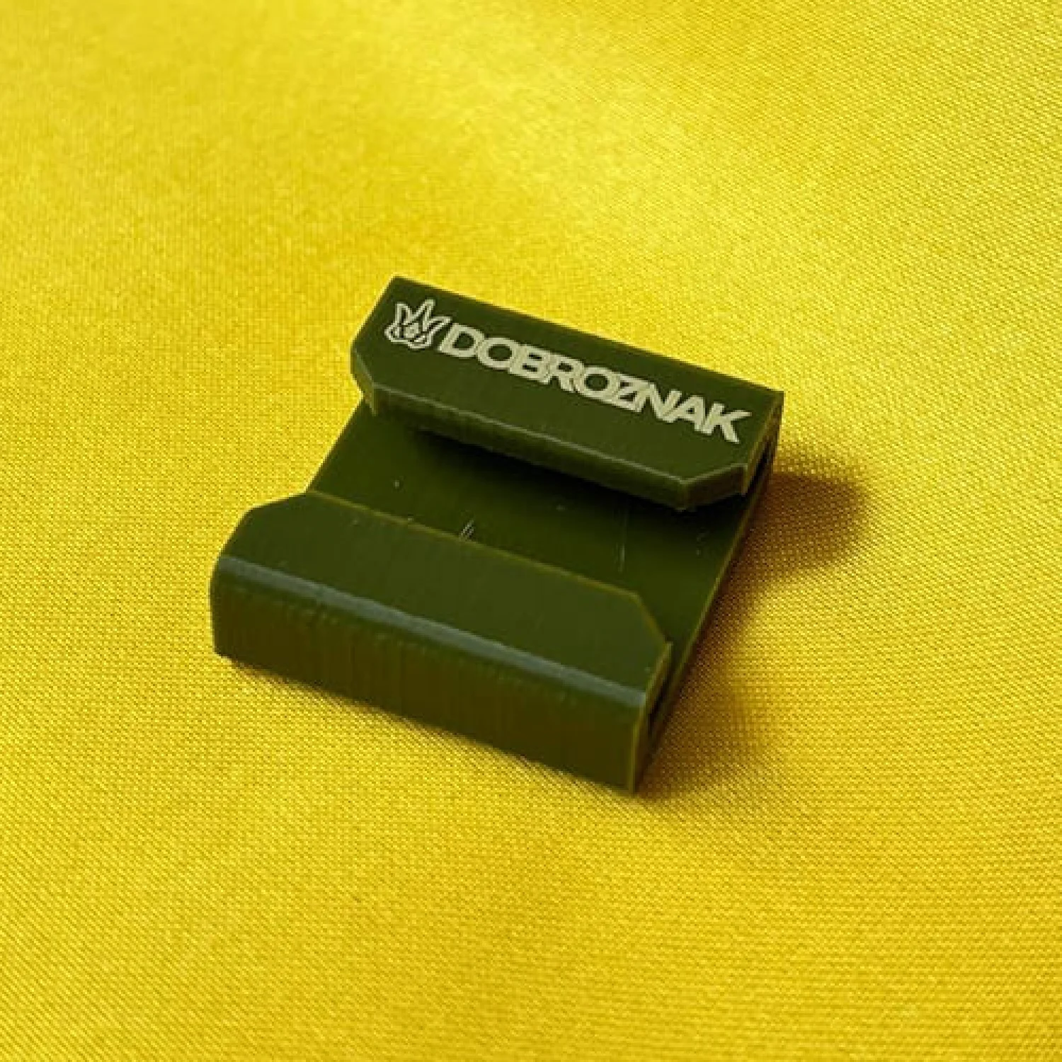 MOLLE Clip Каштан зелений