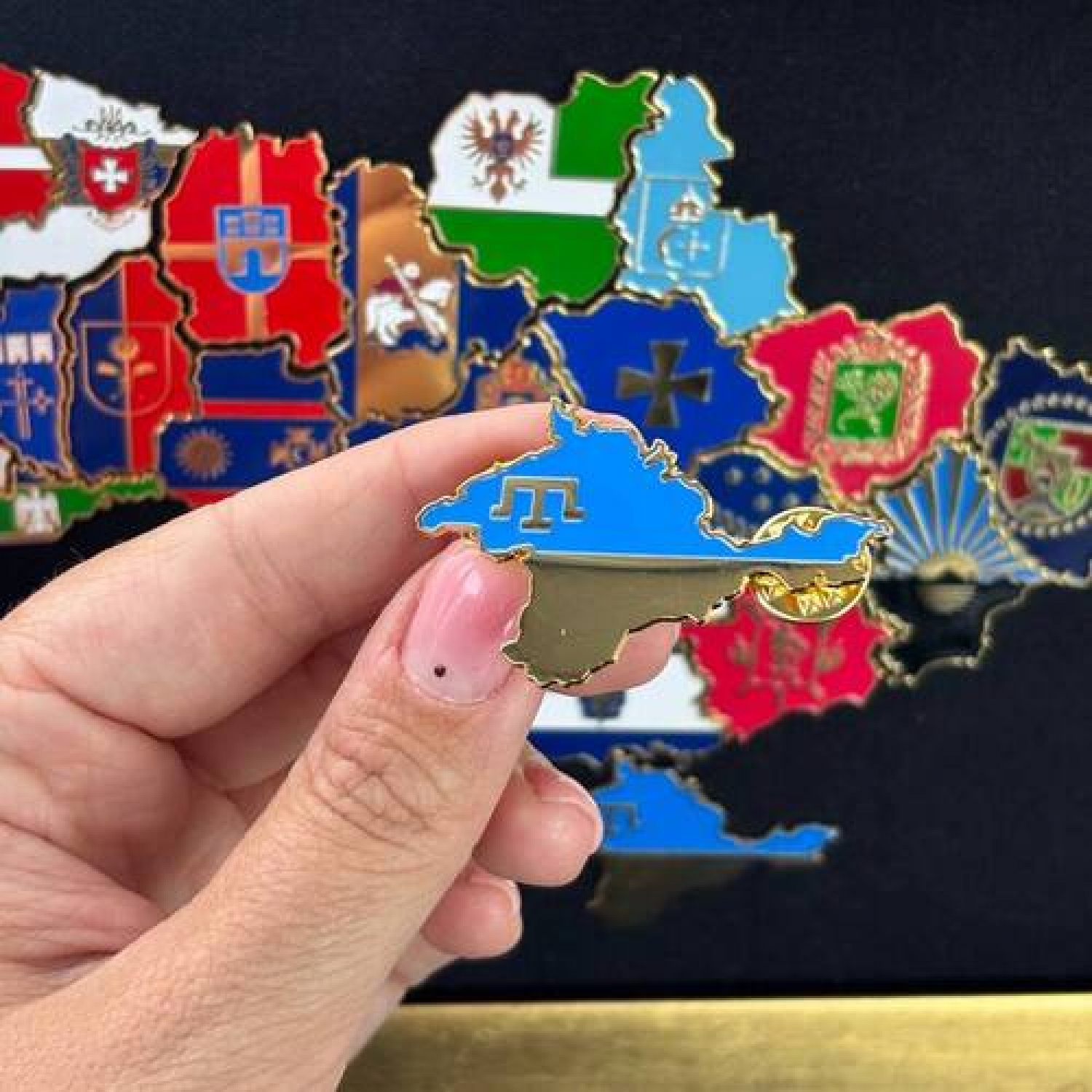 Значок АР Крим