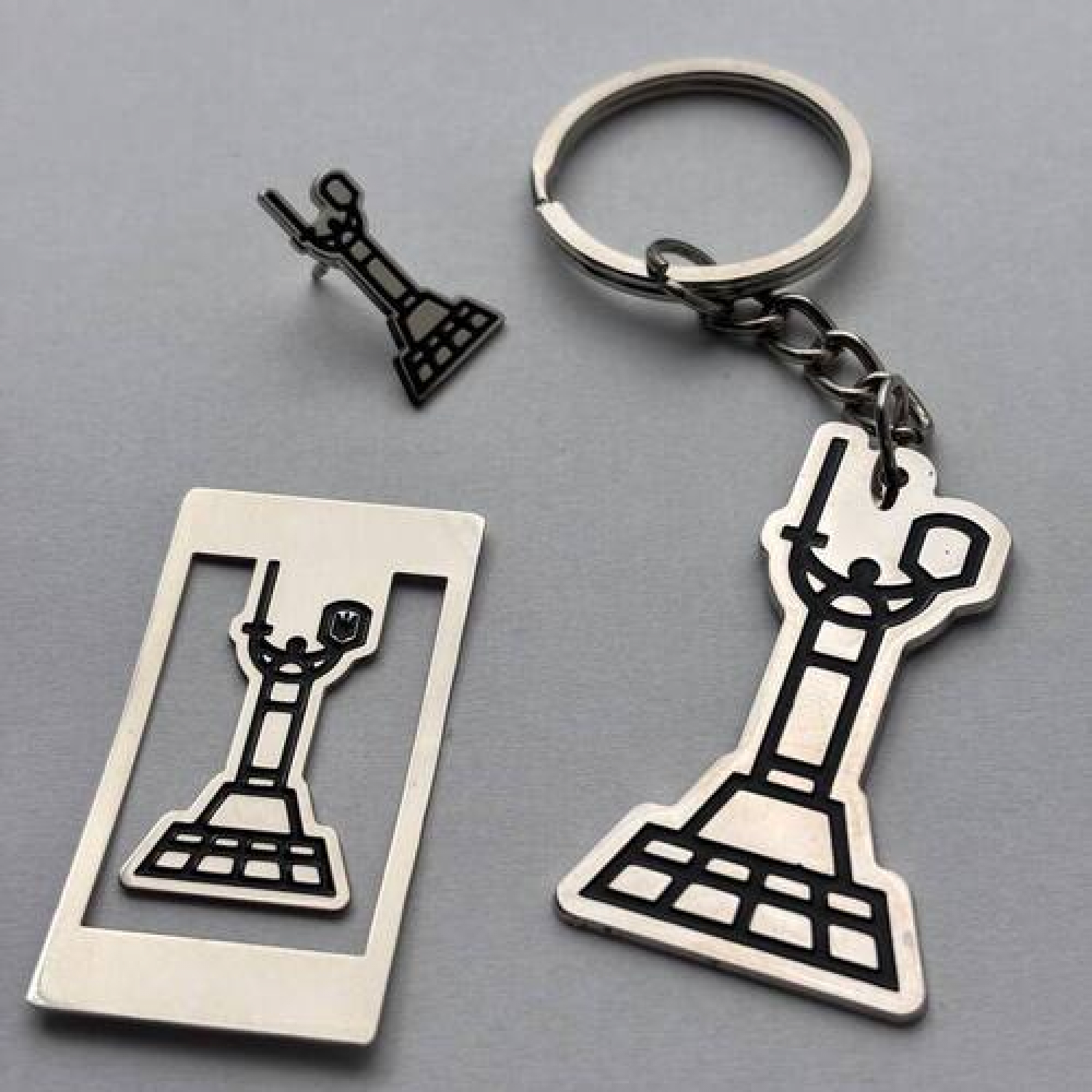 Набор значок + брелок + закладка Достопримечательности Киева Монумент Родина-Мать