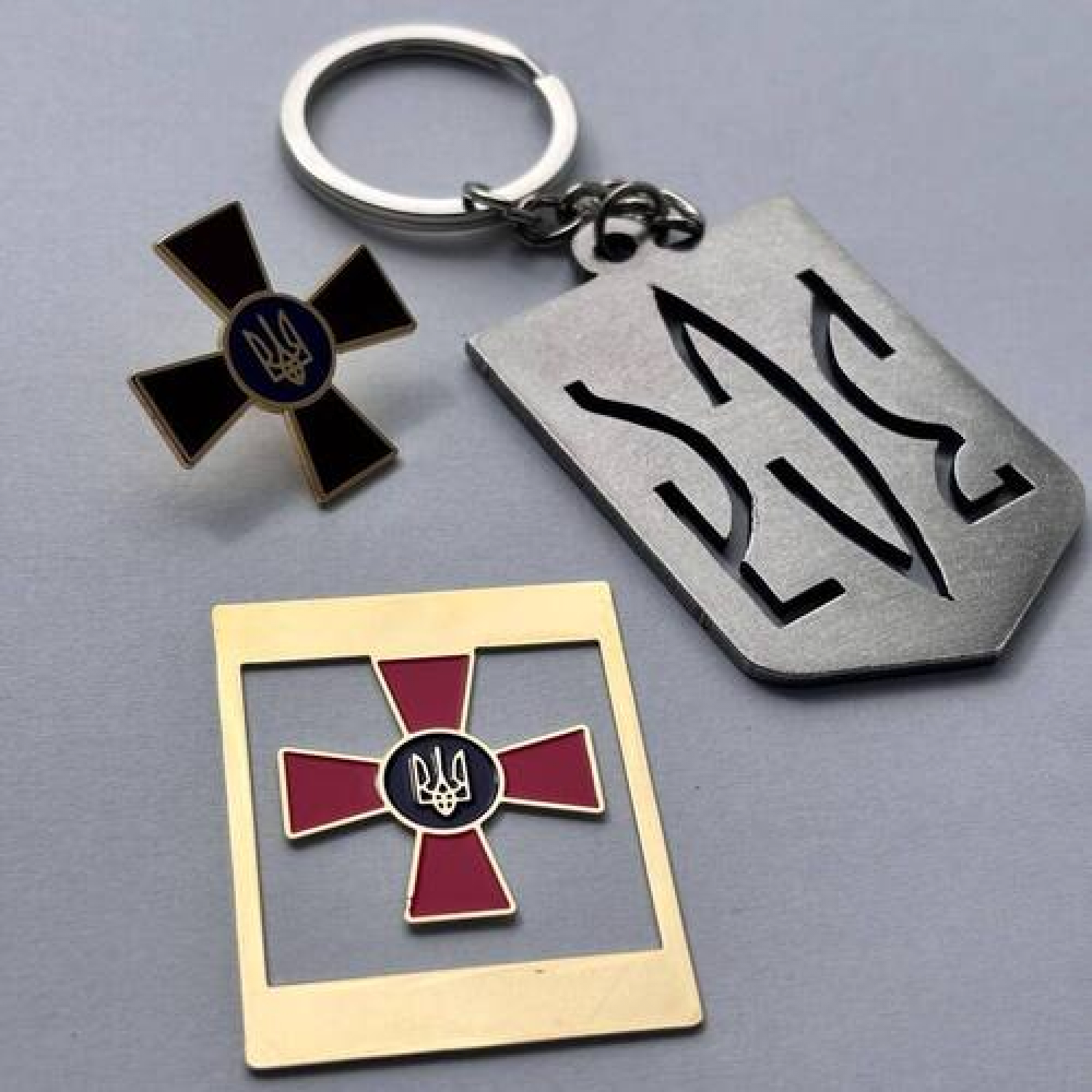 Набір значок + брелок + закладка ЗСУ