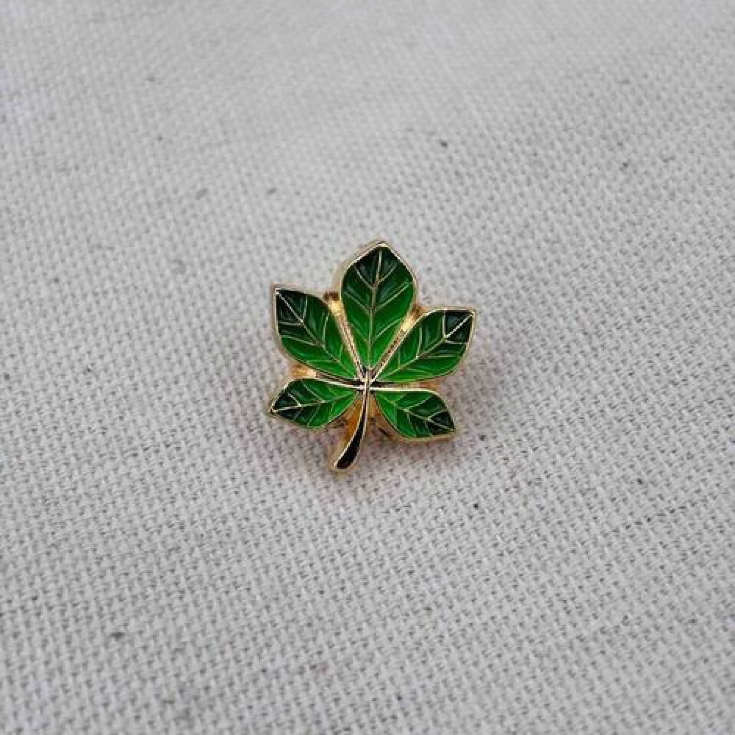 Значок Каштан зелений позолота