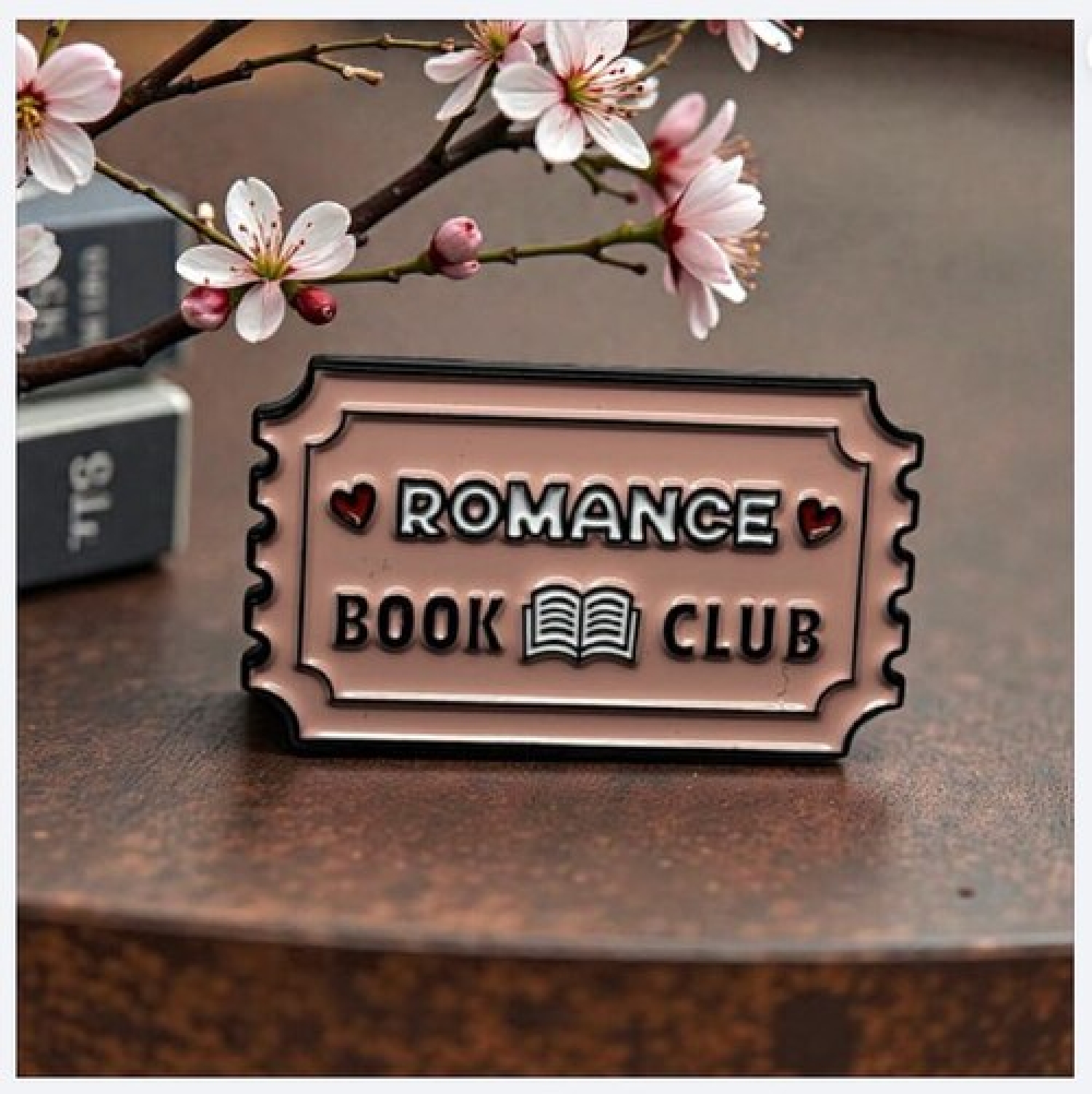 Значок Pin #237