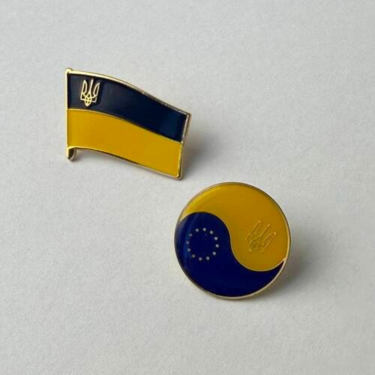 Набір значків Прапор України з Тризубом + Україна - ЕС