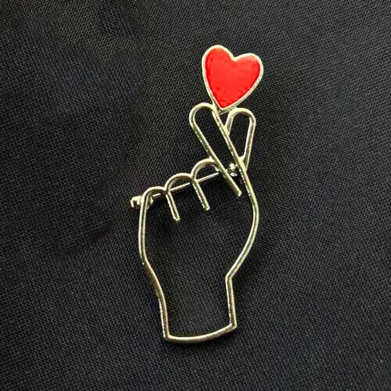 Значок Рука з серцем