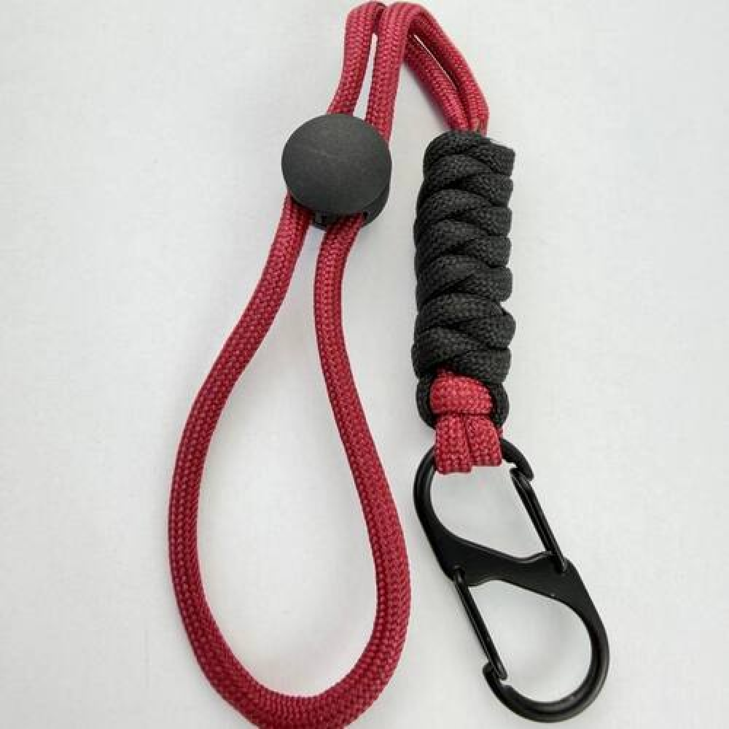 Держатель ключей на пояс красный