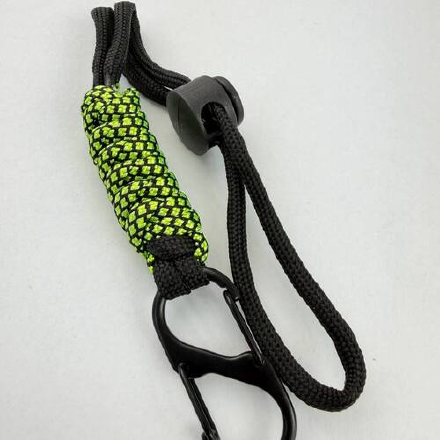 Держатель ключей на пояс черно-зеленый