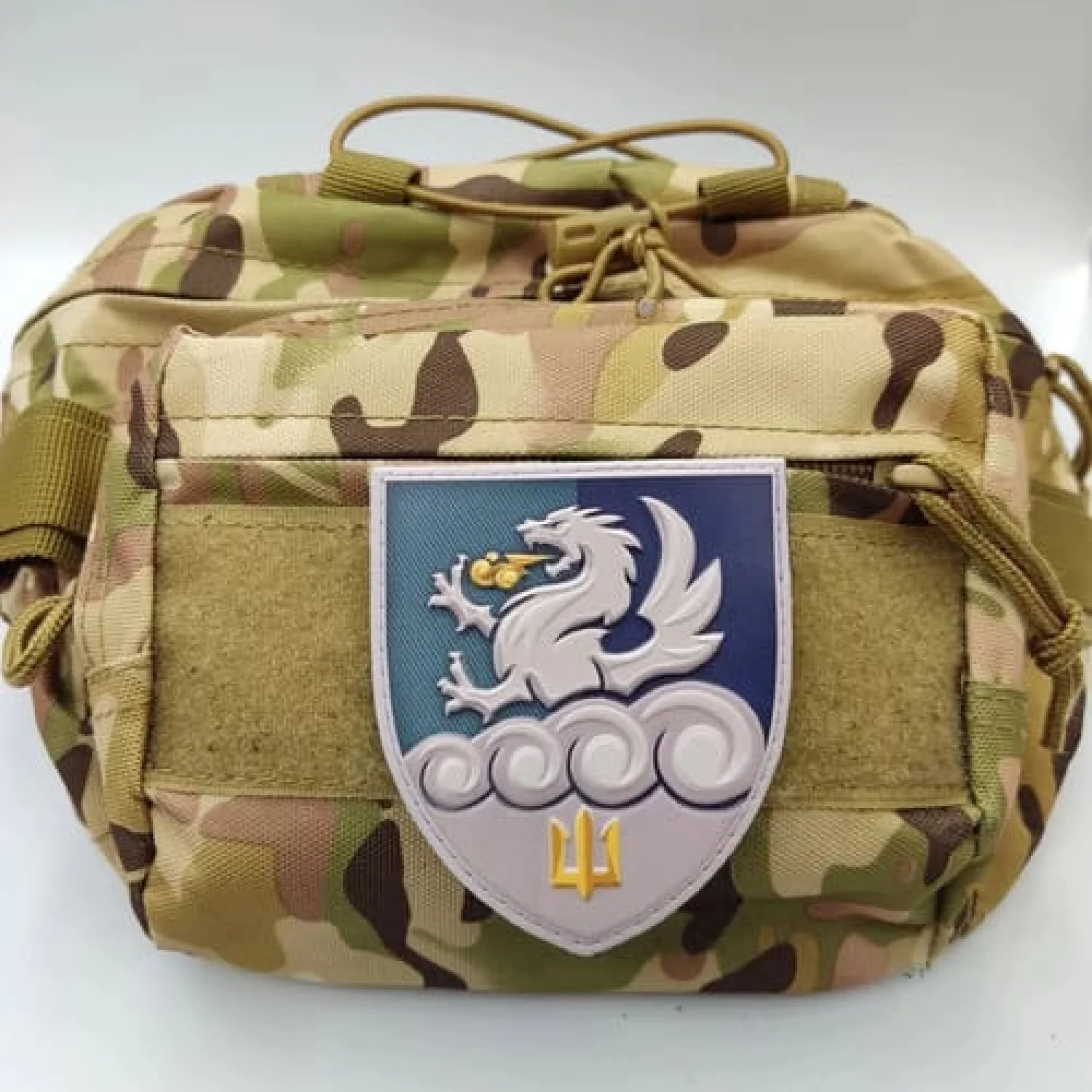 Шеврон 32-й реактивный артиллерийский полк морской пехоты