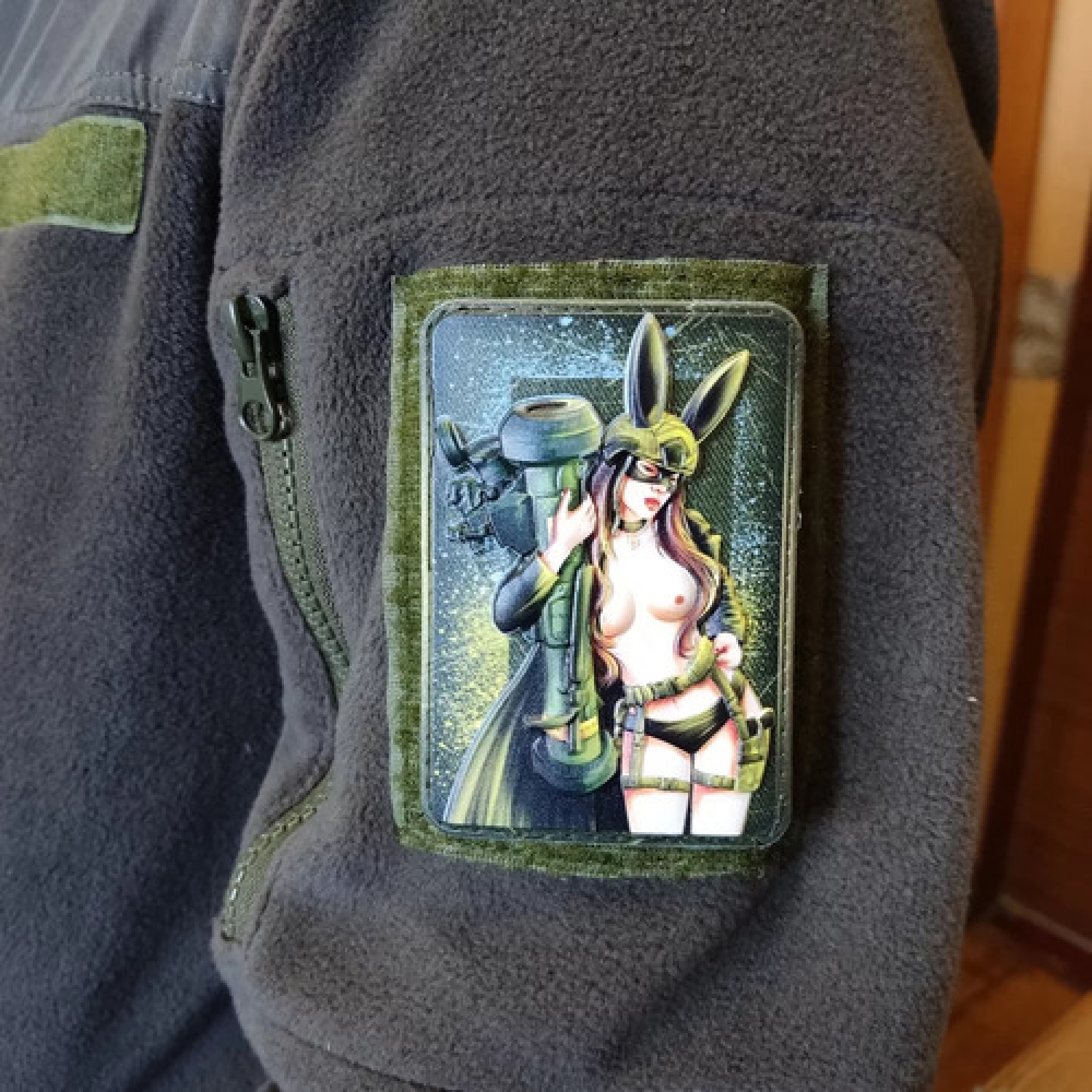 Шеврон Девушка с Javelin объемный