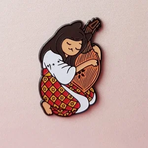 Значок Киса с бандурой