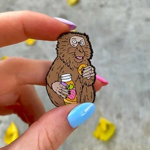 Значок Мавпа з йогуртом та бубликом