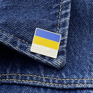 Значок Pantone freedom/energizing