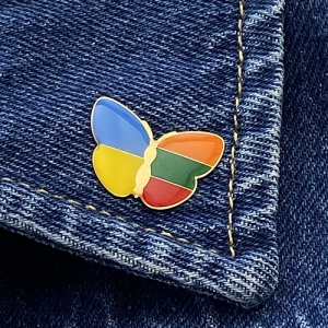 Значок Метелик прапори України/Литви