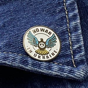 Значок No War in Ukraine