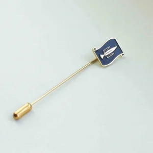 Значок Папирус на иголке