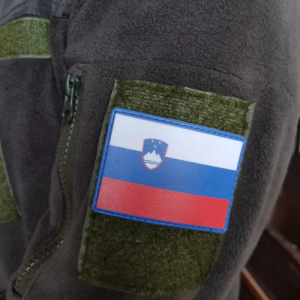 Нашивка прапор Словенії