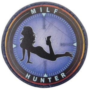 Шеврон Milf Hunter в прицеле синий