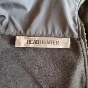 Шеврон Head Hunter рыжий пиксель
