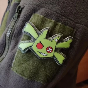 Шеврон Чертенок с костями салатовый