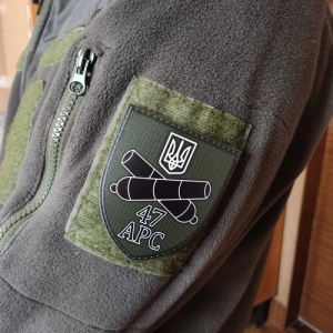 Шеврон ЗСУ 47 АРС олива