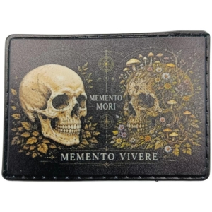 Шеврон Momento mori