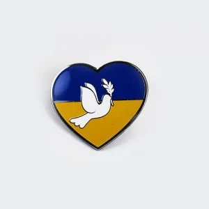 Пін на одяг Серце голуб