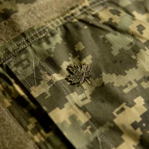 Значок пін "Кленовий лист"