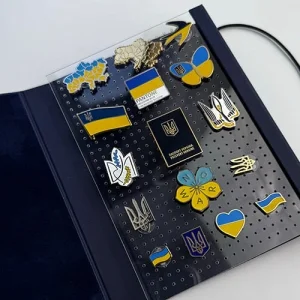 Органайзер для зберігання значків