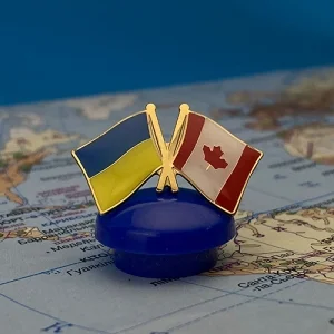 Значок флаги Украина / Канада (позолота)