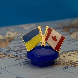 Значок флаги Украина / Канада (позолота)