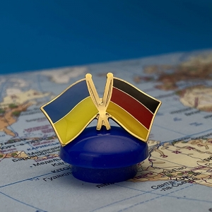 Значок Прапори Україна / Німеччина
