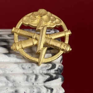 Значок Ракетні війська та артилерія