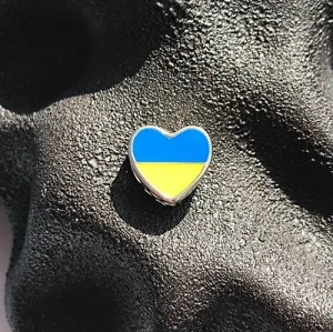 Срібна підвіска Серце України