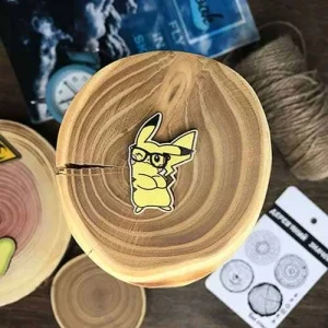 Значок Пікачу в окулярах