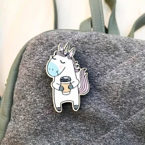 Значок Единорог с кофе
