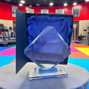 Кришталева нагорода Ромб 195мм