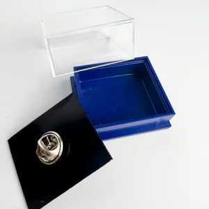 Футляр для значка з прозорою кришкою