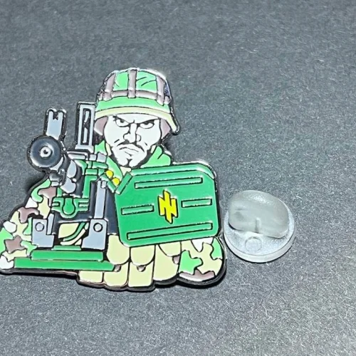 Значок военный пулеметчик