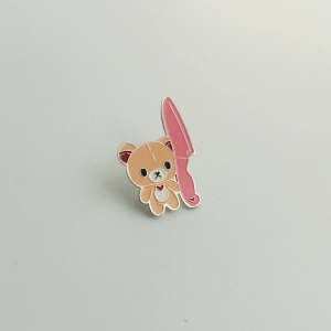 Значок Bear with Knife