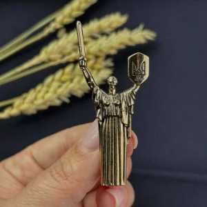 Брошь "Батькивщина-Мать" (позолота)