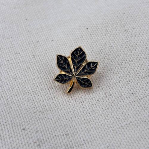 Значок Каштан чорний позолота