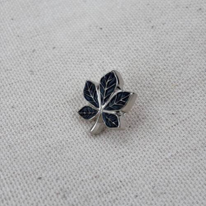 Значок Каштан чорний срібло