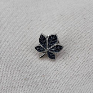 Значок Каштан чорний срібло