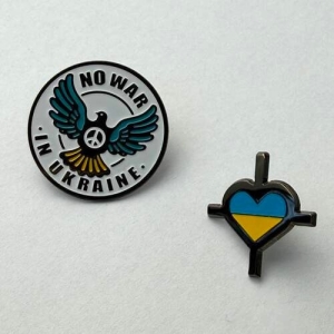 Набір значків No War in Ukraine + Серце