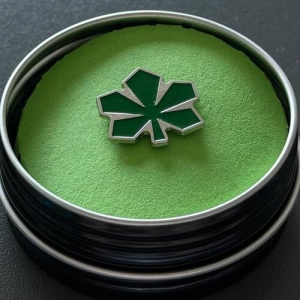 Металлический короб подарочный с гравировкой