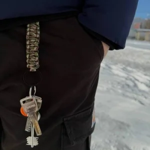 Утримувач ключів на пояс з паракорду хакі