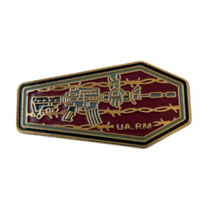 Пін "Рука зі зброєю" золото