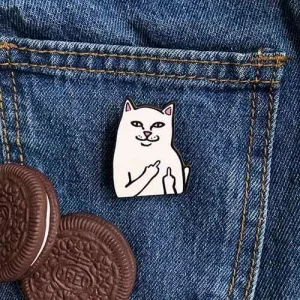 Значок Котик з факом