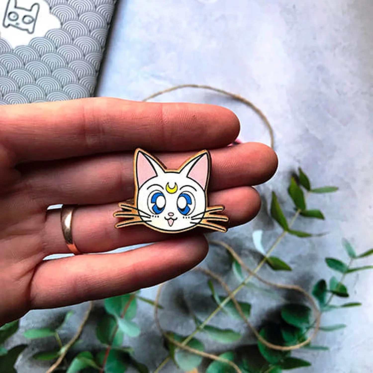 Значок Кіт Артеміс